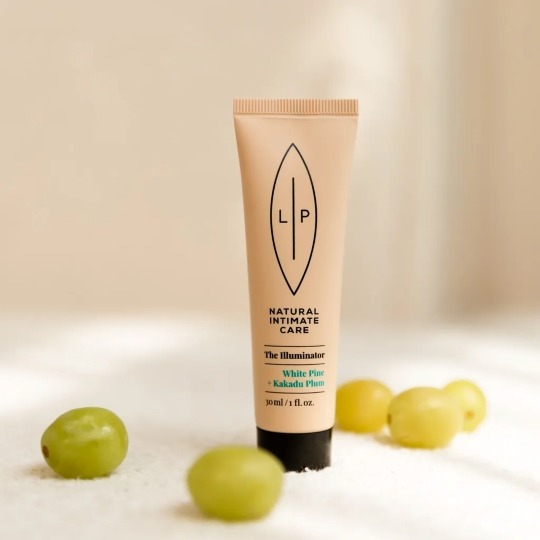 【LIP Intimate Care】白松卡卡杜李嫩亮精萃 50ML